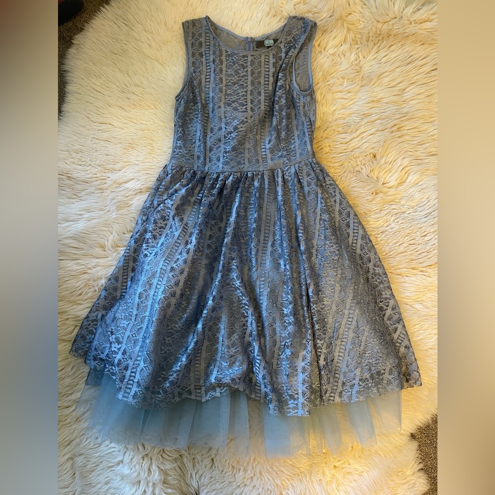 Beautiful Eva Franco Lace with tulle dress size 8 NWOT